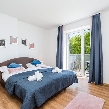 شقة Perla Hradce 301 Hradec Králové المظهر الخارجي الصورة